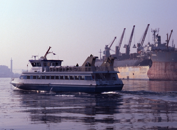 Göteborgs hamn, Göteborg, hamnkranar, Älvsnabben, Göta älv