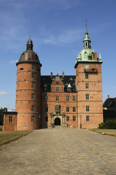 Vallö slott, Danmark