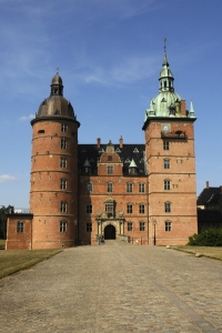 Vallö slott, Danmark